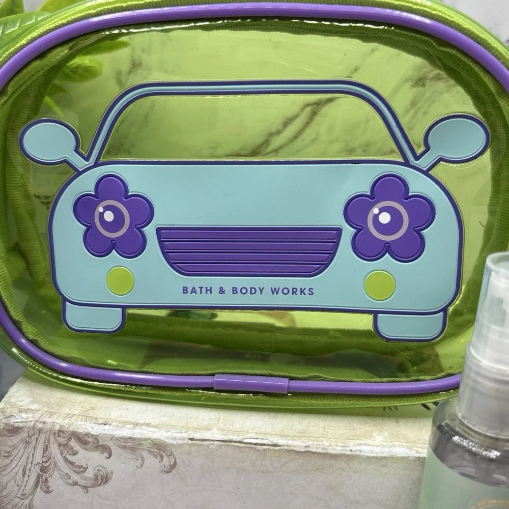 Bath & Body Works Travel Gift Set Cosmetic Bag Sanitizer Hand Cream Suds Station
